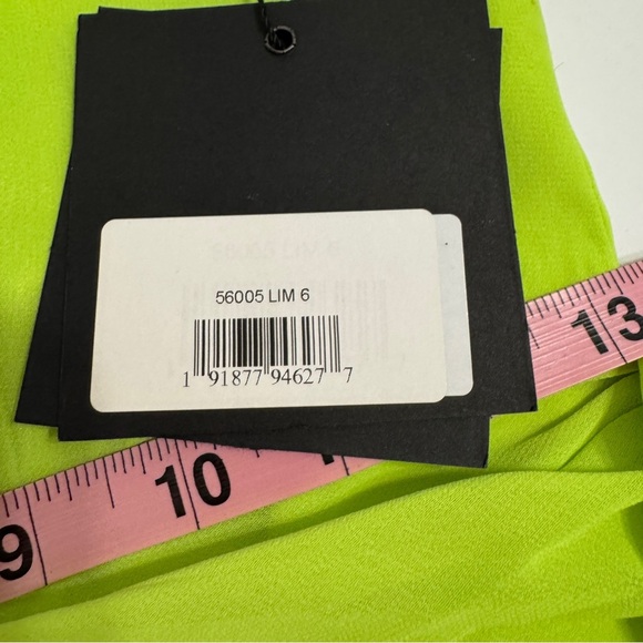 IEENA for Mac Duggal Lime Ruched Mini Dress Size 6 NWT - Picture 10 of 16